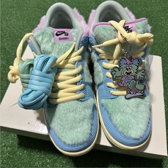 Men’s size 11 Nike Dunk Low SB x Verdy Visty sneakers shoes rare pro QS collab main image 5